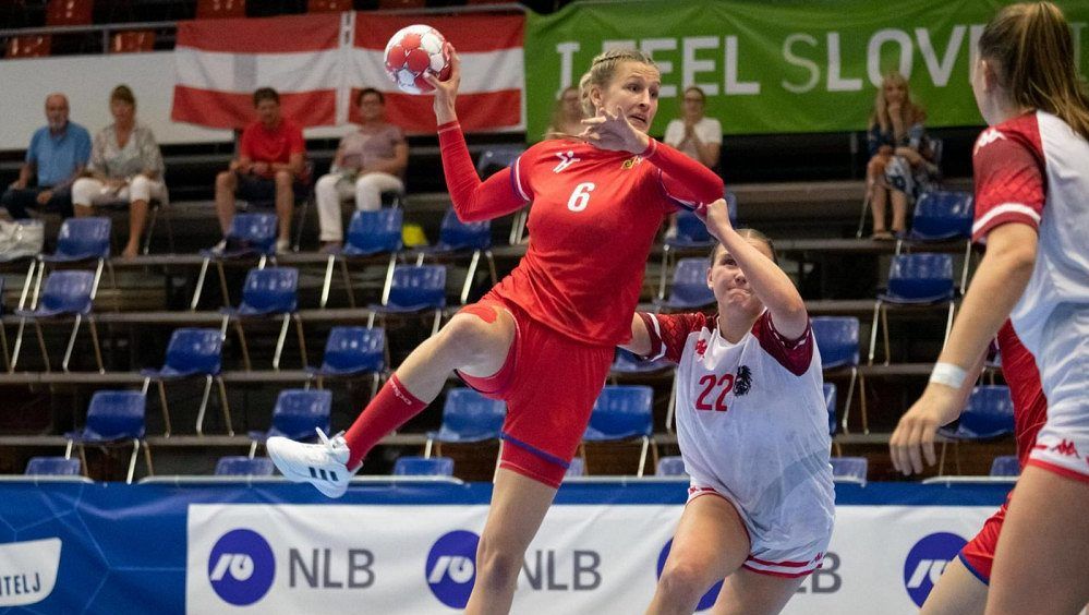 Házenkářská reprezentantka Kuxová přestoupila z Olomouce do Mostu